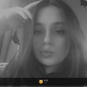 Meet your Posher, Brianna